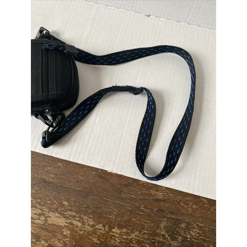 Samsonite Digital Camera Padded Soft Case W/ Belt Loop Shoulder Strap
